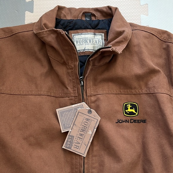 Destinations John Deere NEW Harvester Works Jacket Coat Size M Quilted Interior - Picture 2 of 11